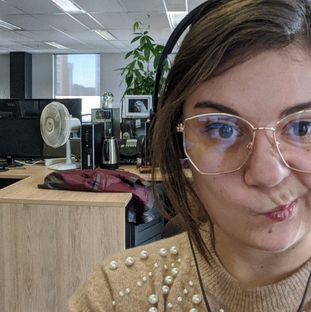 Meet your Posher, Lucia